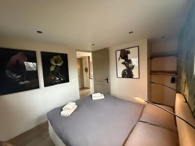 Buitenverwachting Holiday home Heelweg